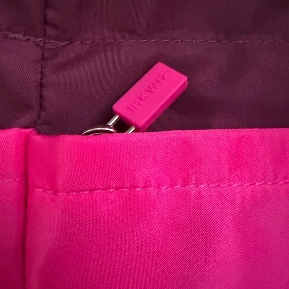 Ihkwip Elegant Fuchsia Crossbody Bag